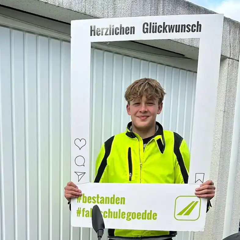 Herzlichen Glückwunsch Niklas! #bestanden #fahrschulegoedde#klasseAM